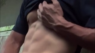 29 素手では足りずに「布」でも扱く！働く男の凄まじい性欲が寸止めオナニーをついに苦行の領域へ…