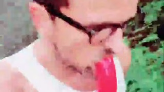 Slutboyben CAM4 ExpozzeD Next To HIGHway