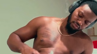 Watch me oil up my BBC and tease myself to the brink of insanity