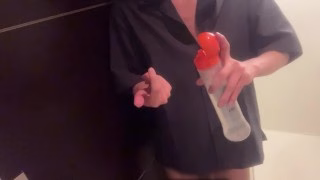 Handjob masturbation with lotion♡Wall ejaculation I’m sorry if the camera’s a little bit bad.